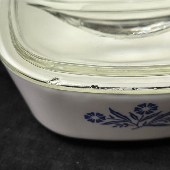 CorningWare Blue Cornflower 1.5 & 2 QT. Stoneware Casserole Dish x2 & Glass Lid - Picture 7 of 15